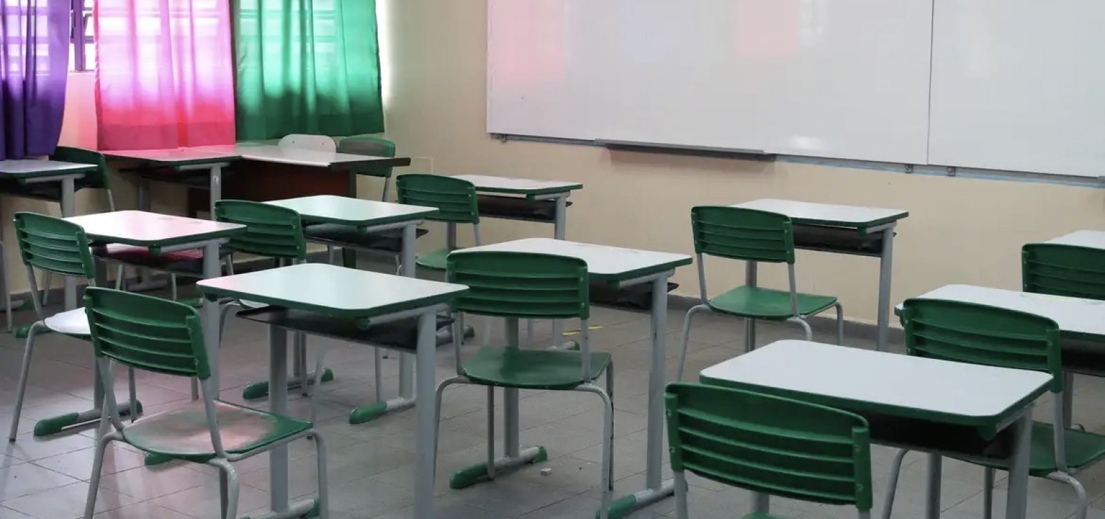 Prova Nacional Docente é aplicada neste domingo em todo Brasil