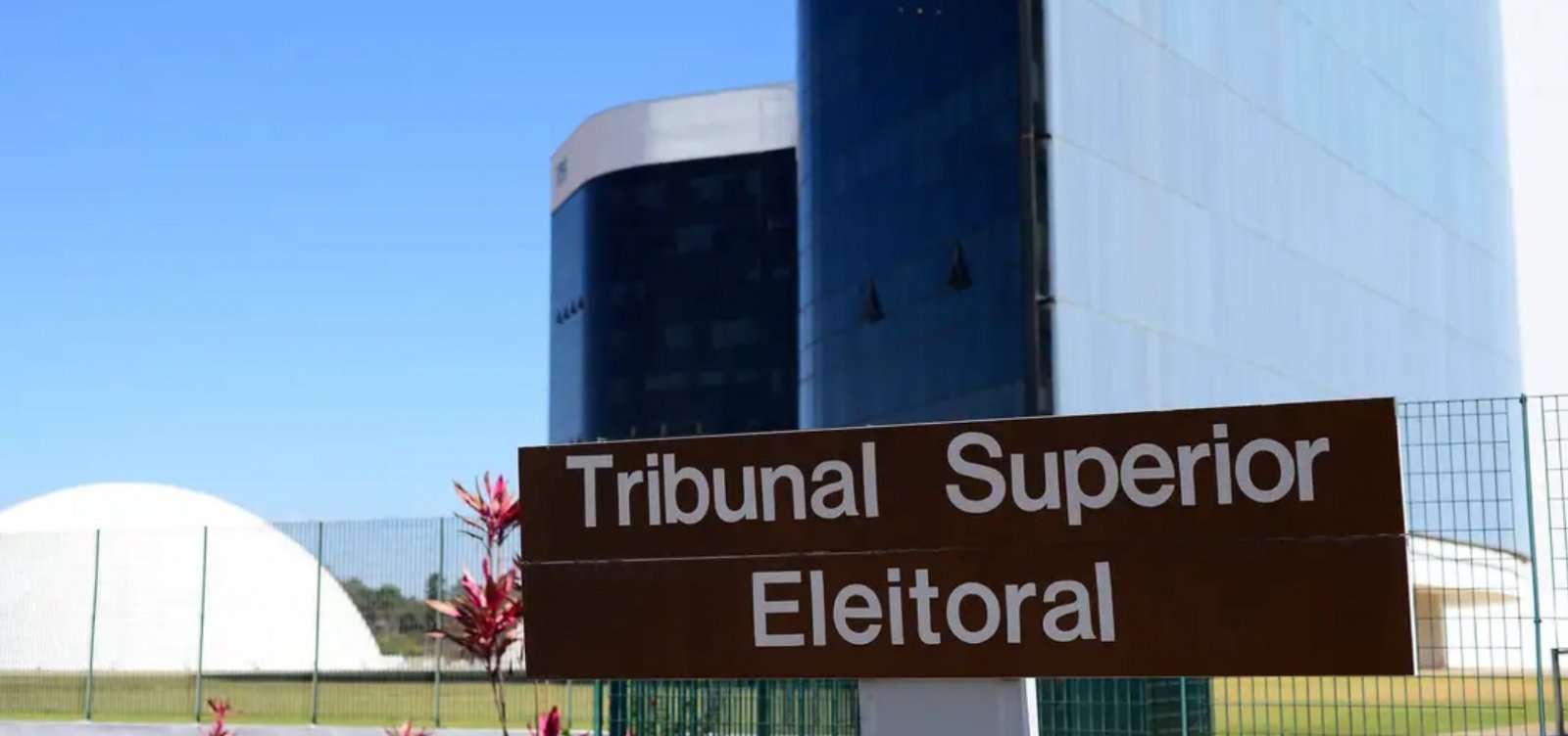 TSE deve analisar criação de novo partido ligado ao MBL nesta semana 