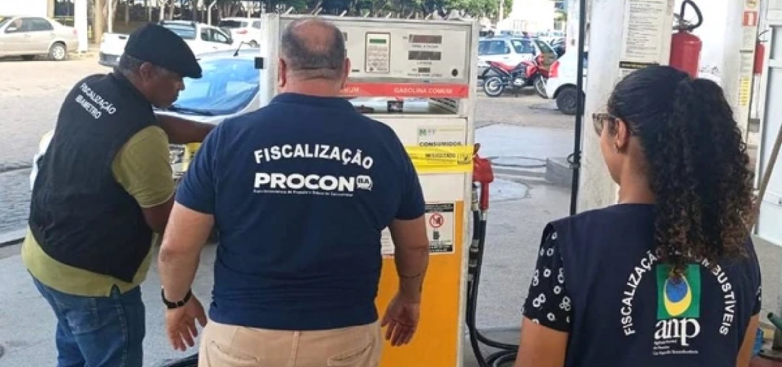 Postos de combustíveis são interditados por fraude em bombas na Bahia