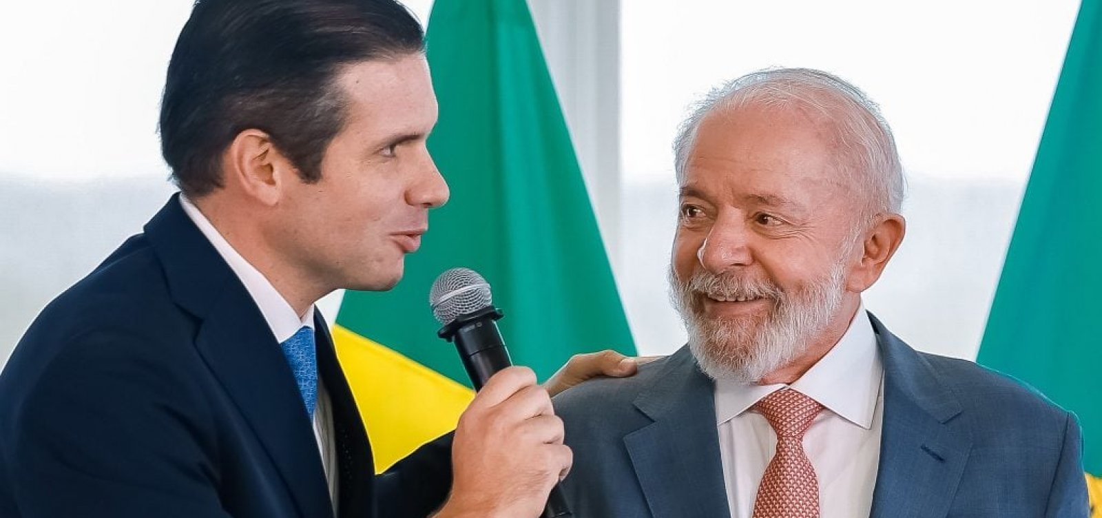 Lula e Hugo Motta discutem avanço da PEC da Segurança após operação no Rio