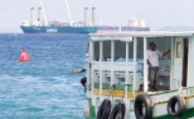 Família identifica corpo de passageiro que caiu de escuna no domingo