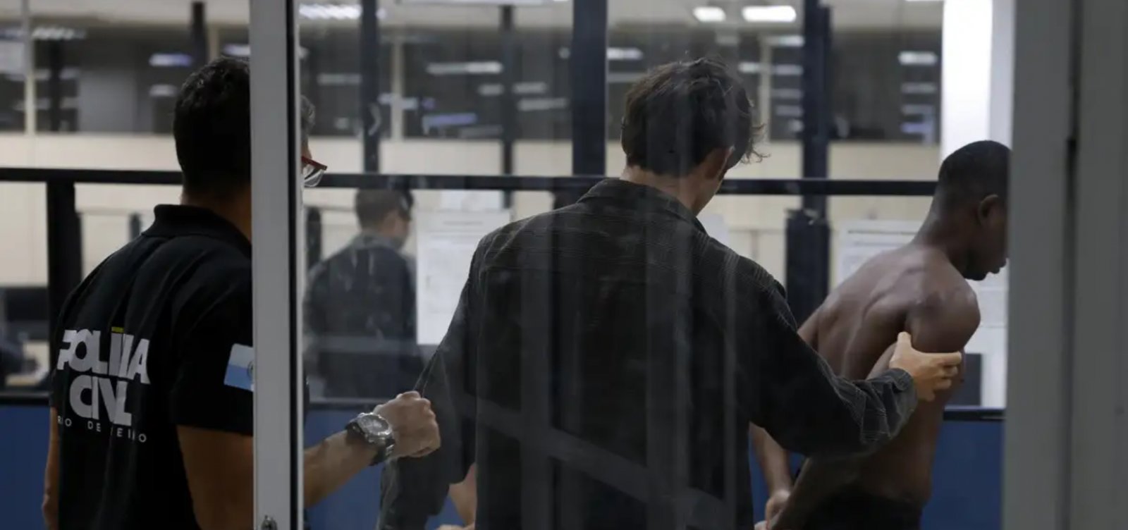 Megaoperação no Rio de Janeiro cumpre 20 dos 100 mandados pretendidos