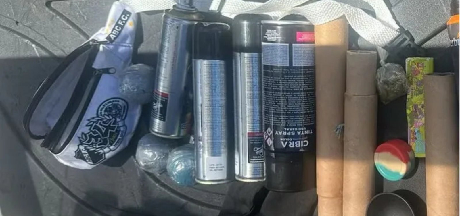 Cerca de 100 torcedores da Bamor são detidos em Salvador com artefatos caseiros