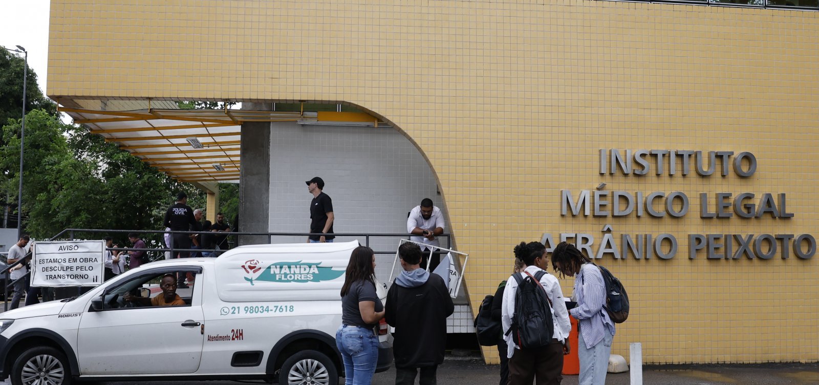 IML conclui perícia e libera corpos da megaoperação no Rio