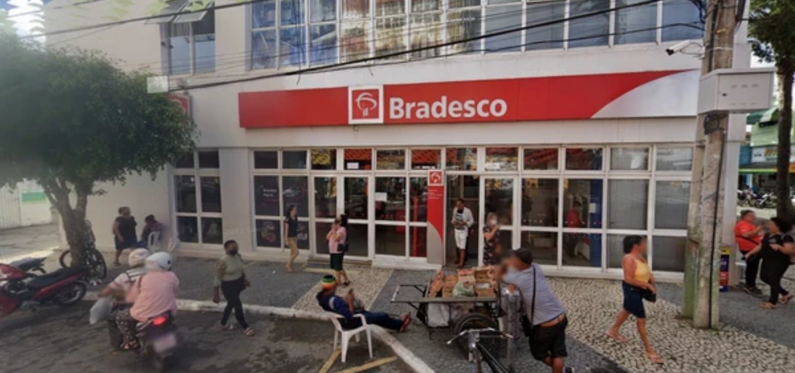 Bradesco é condenado a pagar R$ 10 mil a funcionários que trabalharam durante greve de vigilantes na Bahia