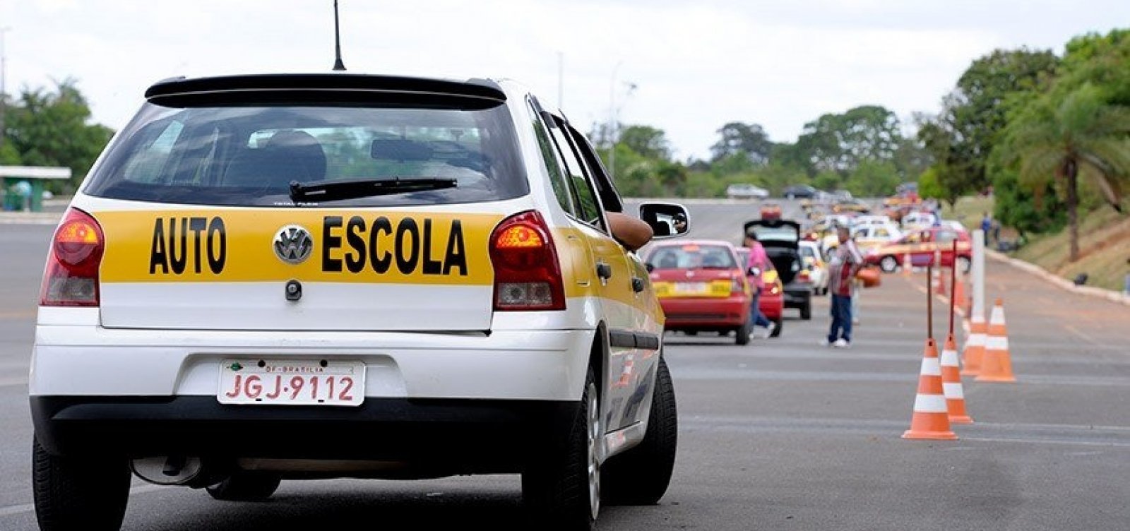 Governo deve exigir mínimo de duas horas práticas para tirar CNH