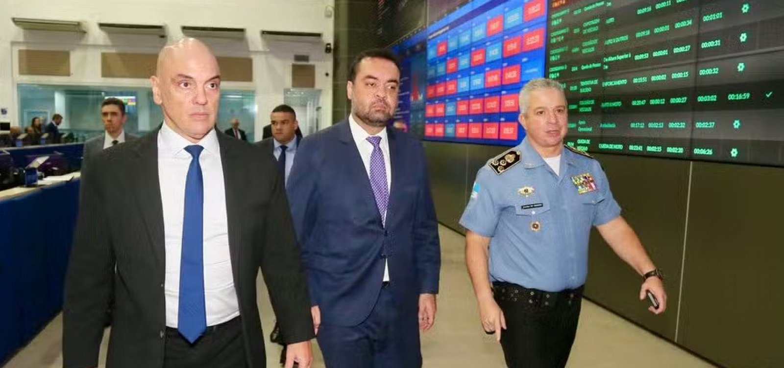 Moraes vai ao Senado e se reúne com Alcolumbre para tratar de segurança