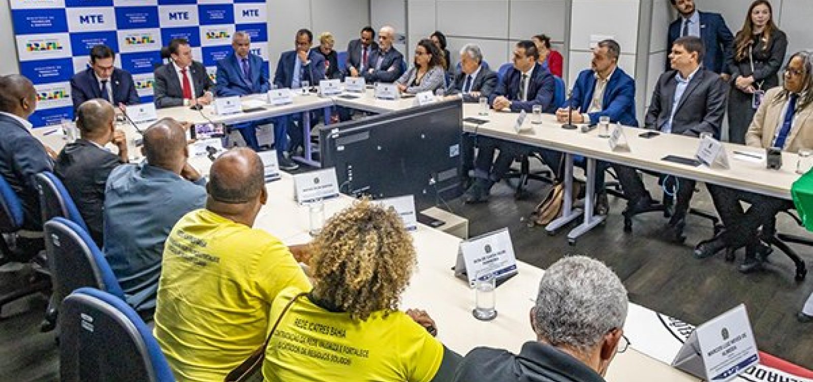 Governo, prefeitura e MTE firmam pacto para garantir trabalho decente no Carnaval de Salvador