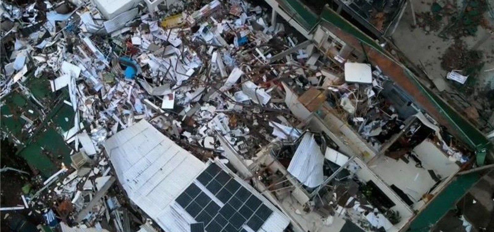 Ciclone causa destruição e deixa ao menos 4 mortos e 400 feridos no Paraná