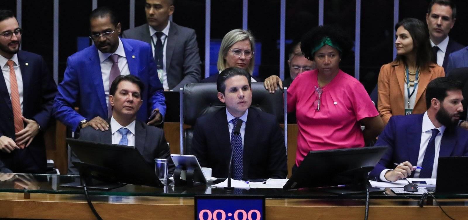 Câmara dos Deputados volta a discutir projeto que libera produtos à base de Cannabis