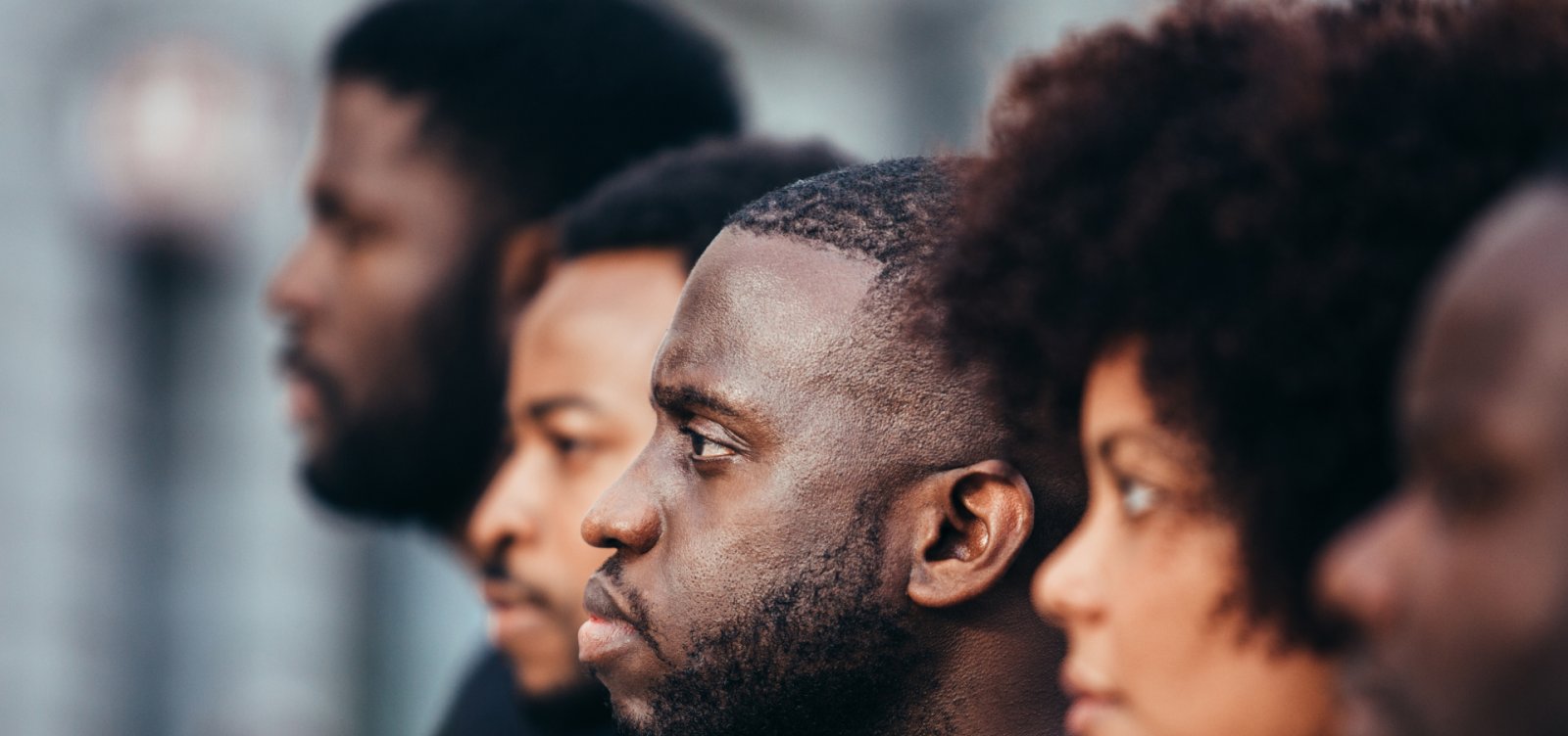 1 em 3 negros foi discriminado ao tentar adquirir produtos, diz pesquisa