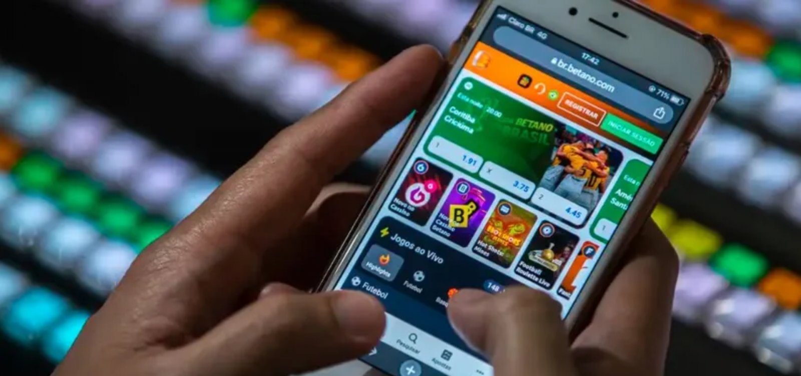 Governo cria sistema nacional de bloqueio para jogadores em sites de apostas 