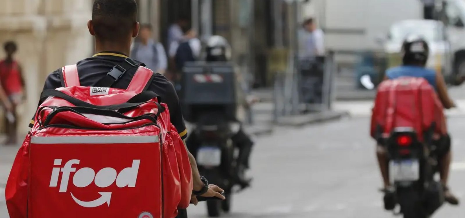 Justiça do Trabalho rejeita recurso do iFood contra vínculo empregatício de entregadores