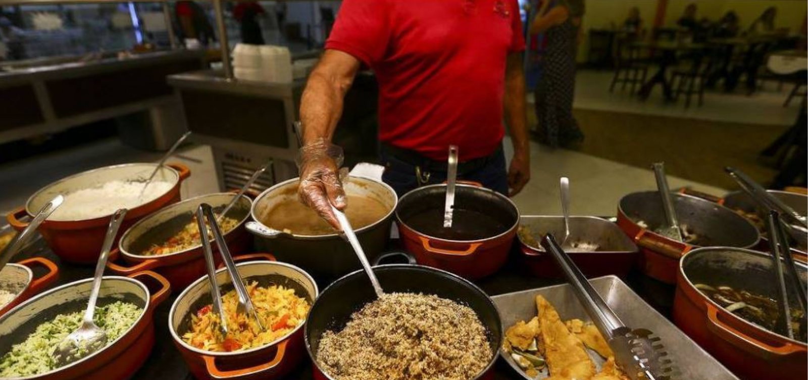 Governo fixa teto de taxas e reduz prazos no vale-refeição e alimentação