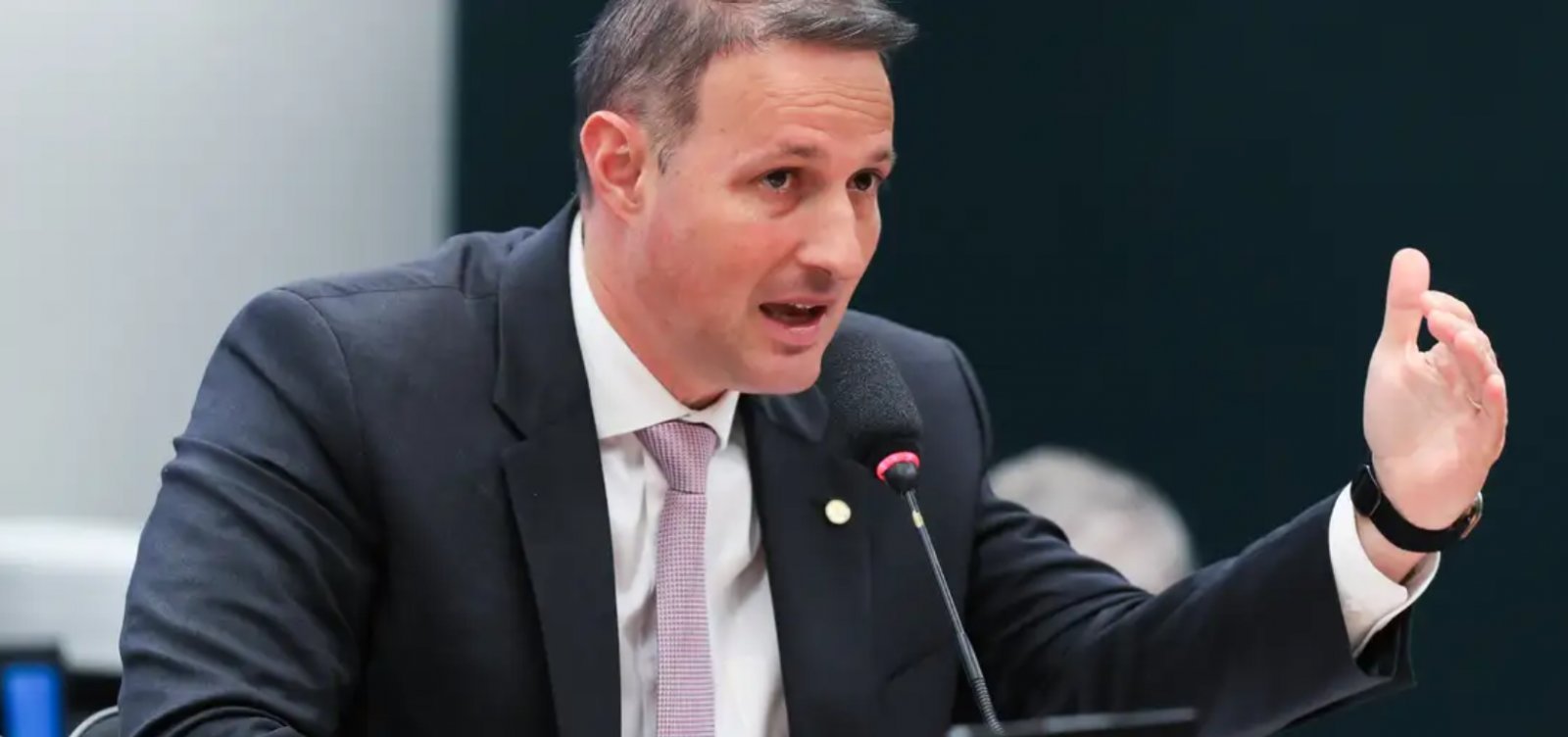 Relator do PL Antifacção desiste de igualar crime organizado a terrorismo e de limitar atuação da PF