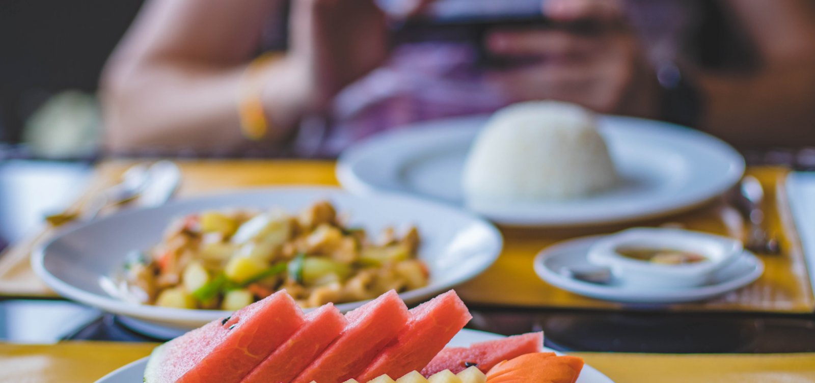 Veja o que muda com novas regras do governo para vale-refeição e vale-alimentação