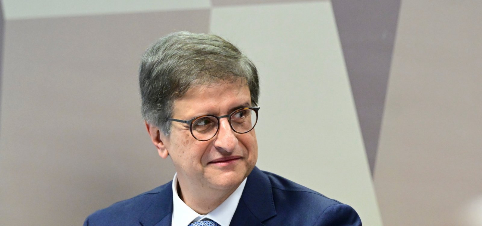 Anistia a golpistas é "polêmica" juridicamente, diz Gonet em sabatina no Senado