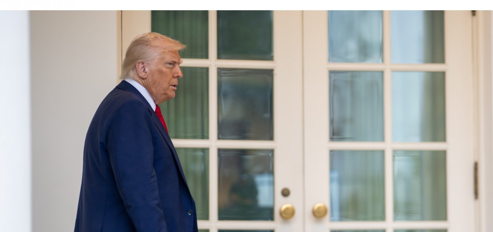 Trump deve assinar fim de shutdown nesta quarta-feira, diz Casa Branca