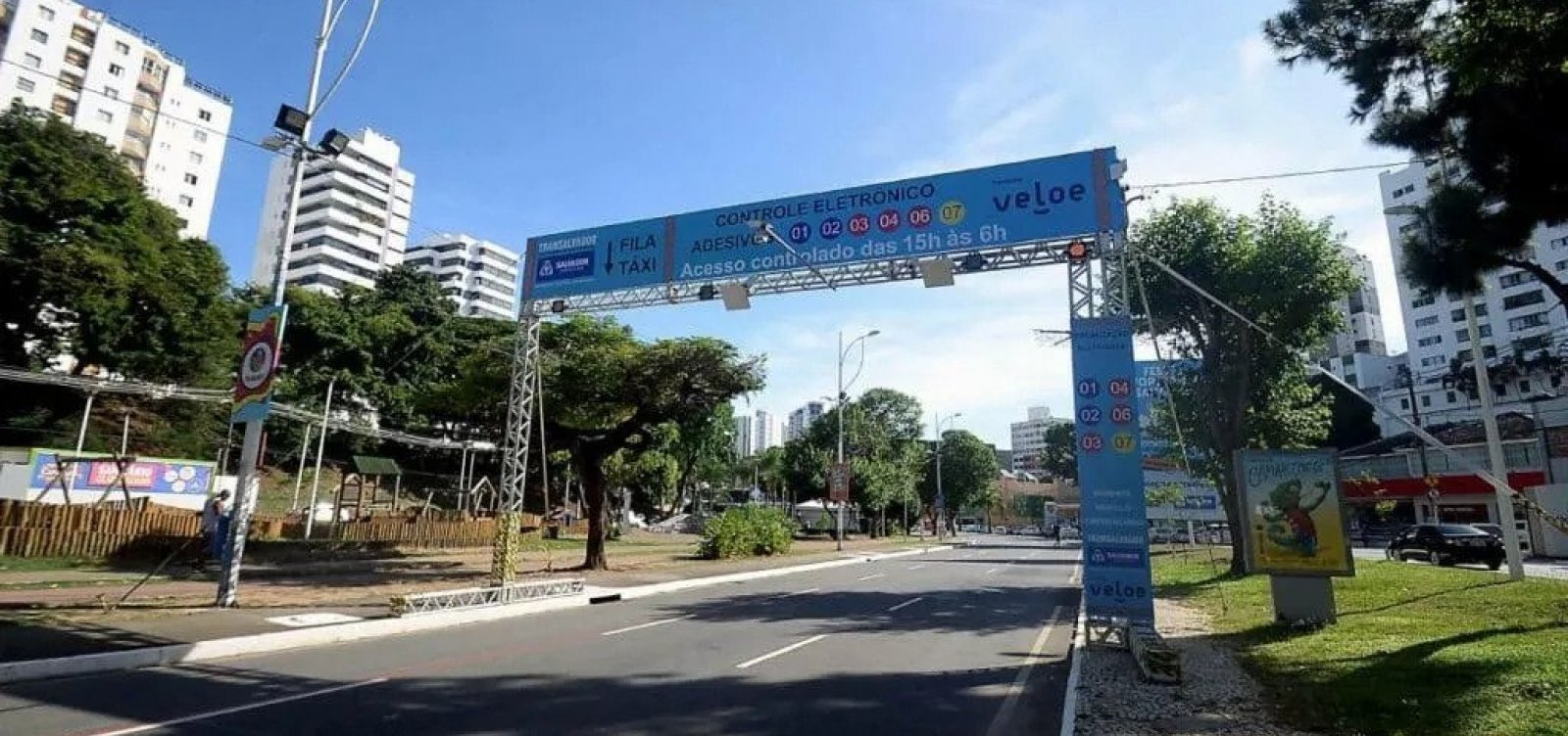 Apenas 10% dos moradores das áreas de restrição do Carnaval solicitaram credenciais para veículos; prazo termina dia 23