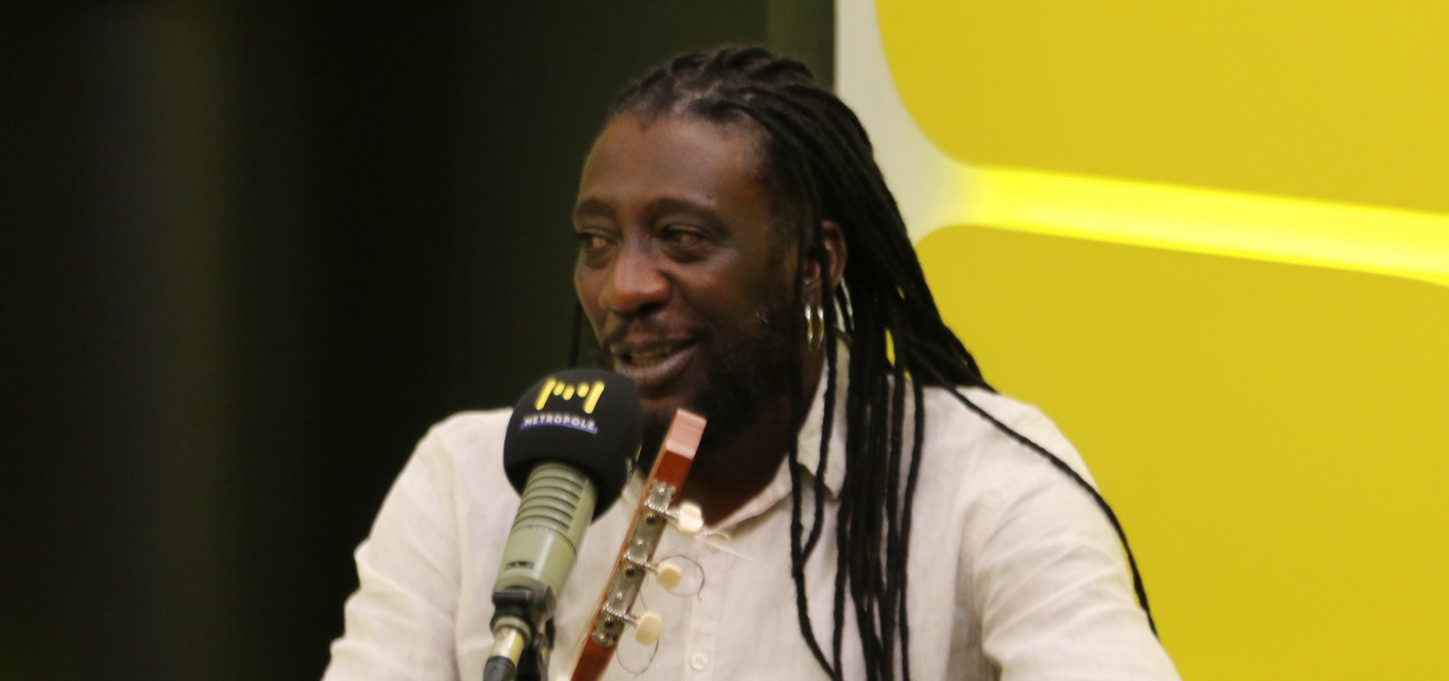 Dom Chicla relembra raízes no samba e trajetória musical em Salvador: "Eu não existo sem a música"