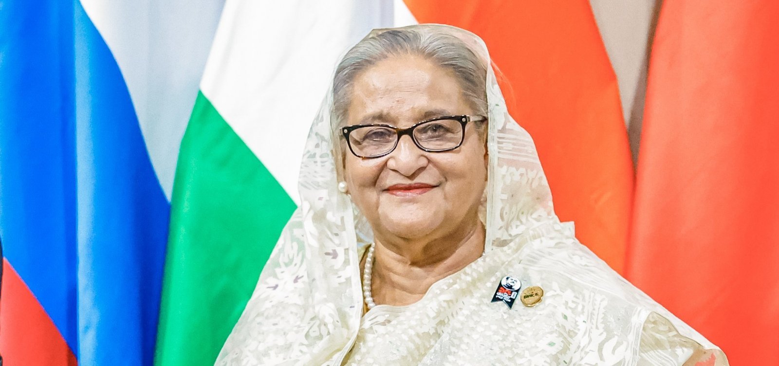 Justiça de Bangladesh condena ex-premiê à morte por crimes contra a humanidade