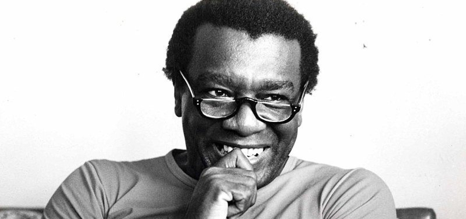 Milton Santos: O geógrafo que redesenhou o mundo com sabedoria e justiça