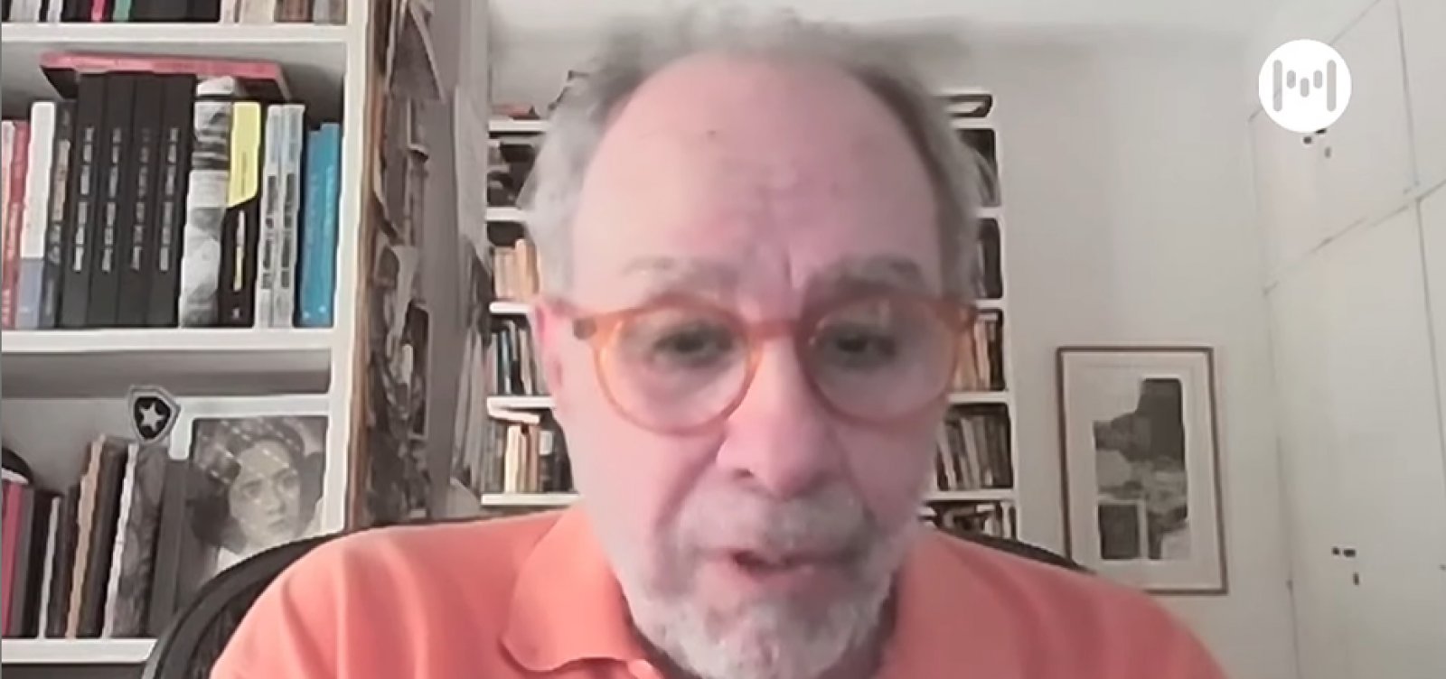Sergio Augusto lê discurso do Papa como alerta político a Hollywood: “a situação está ficando insustentável” 