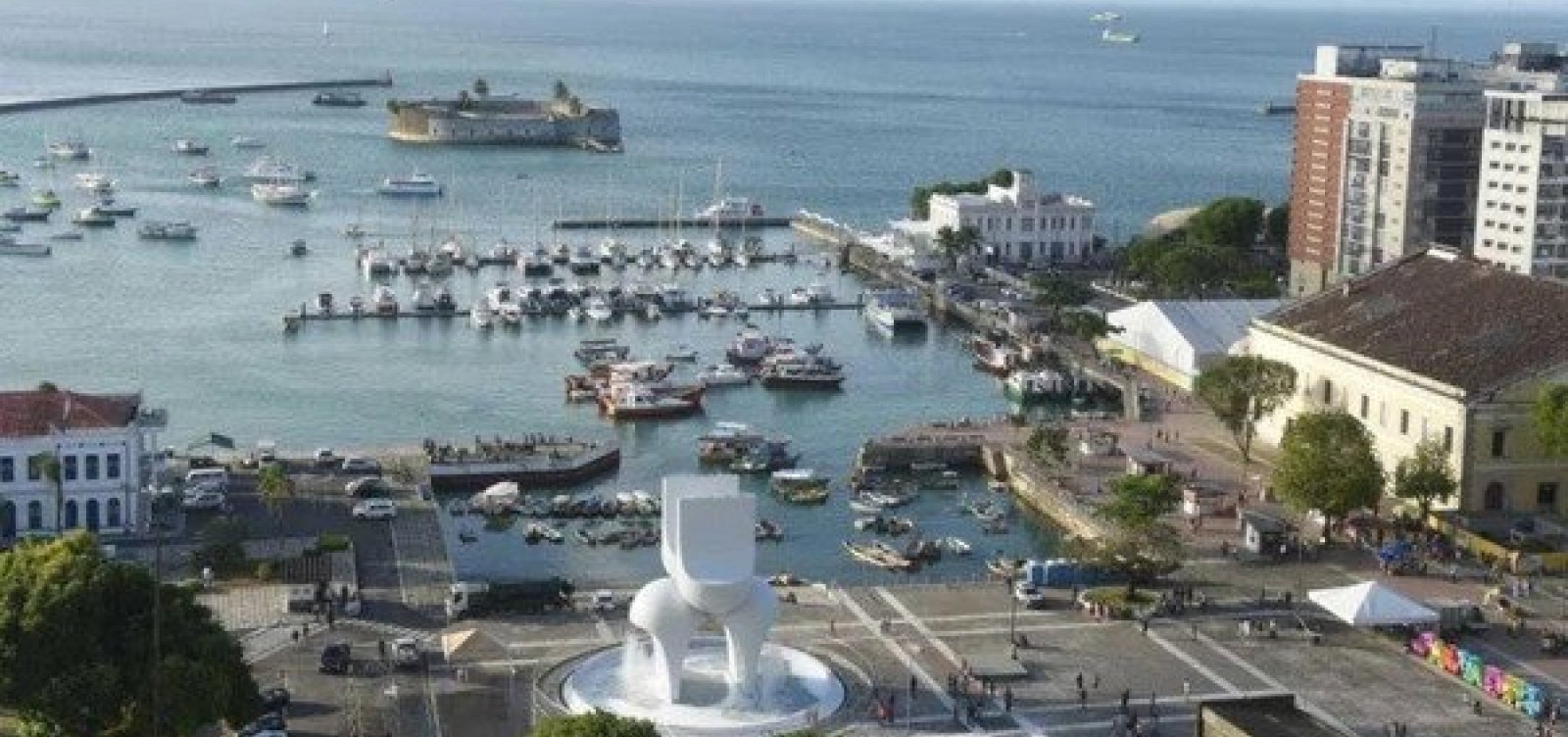 Show de Léo Santana altera trânsito no Comércio nesta quinta-feira