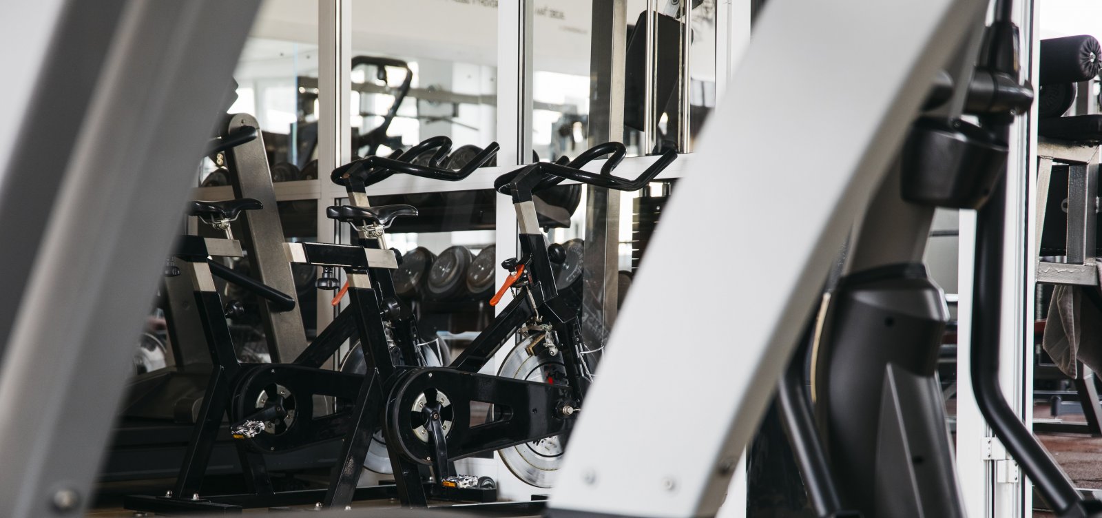 Capital fitness: Salvador já tem mais academias que farmácias, mas pouco suporte para evitar lesões