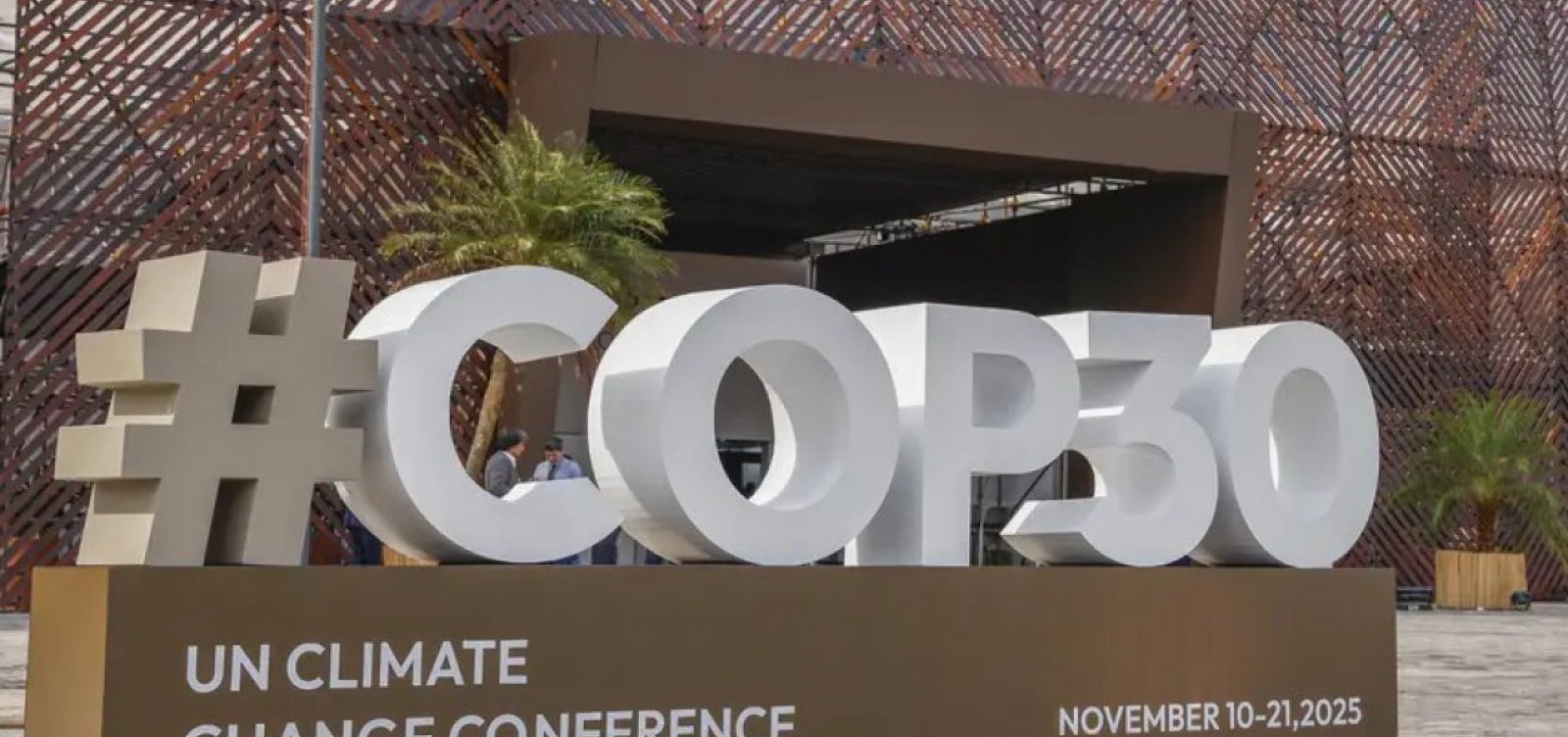 COP30 encerra negociações sem consenso sobre combustíveis fósseis e com avanço em adaptação