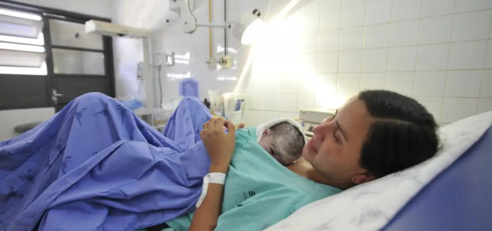  ISC-UFBA integra missão na França para ampliar uso de analgesia no parto normal