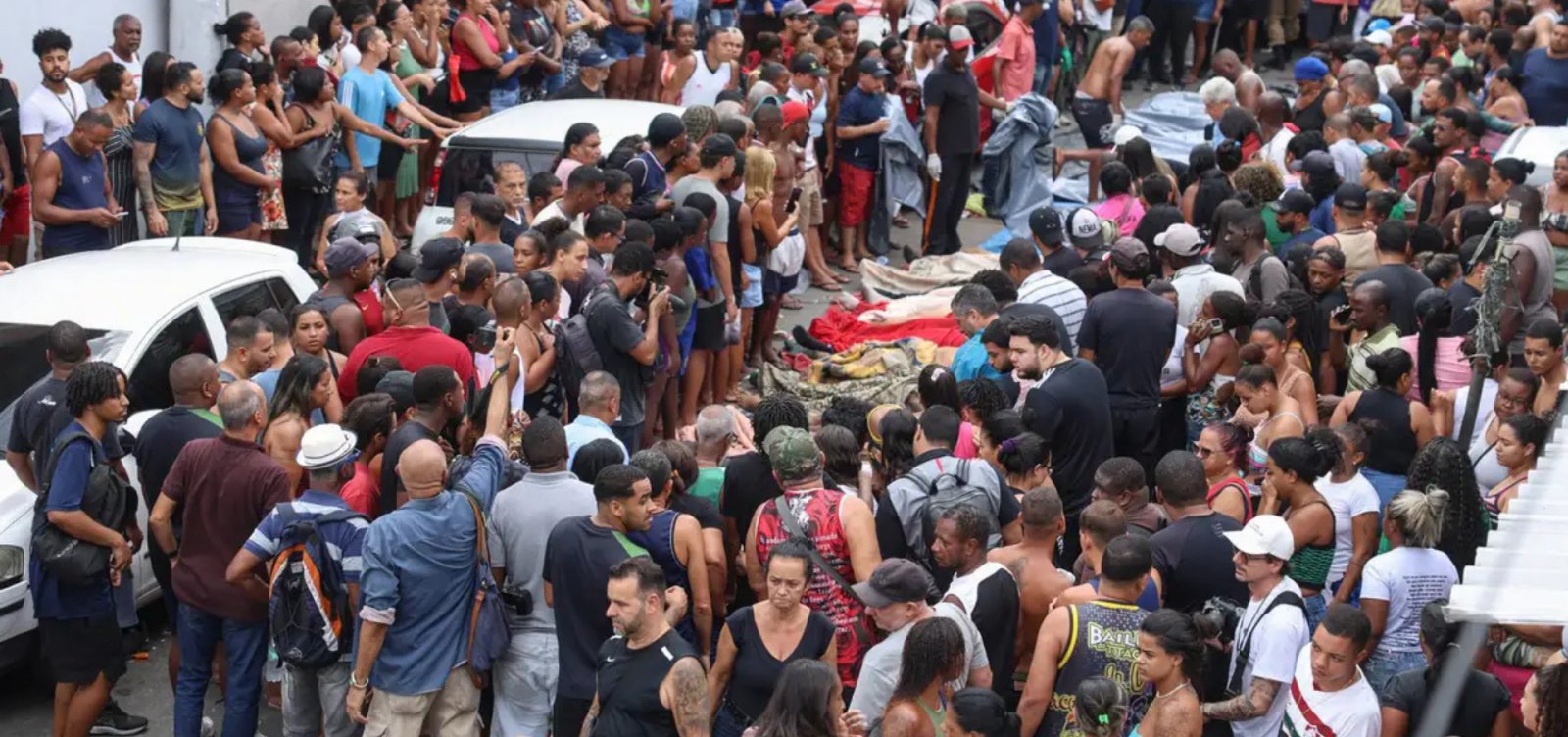 Número de policiais mortos na Operação Contenção sobe para cinco