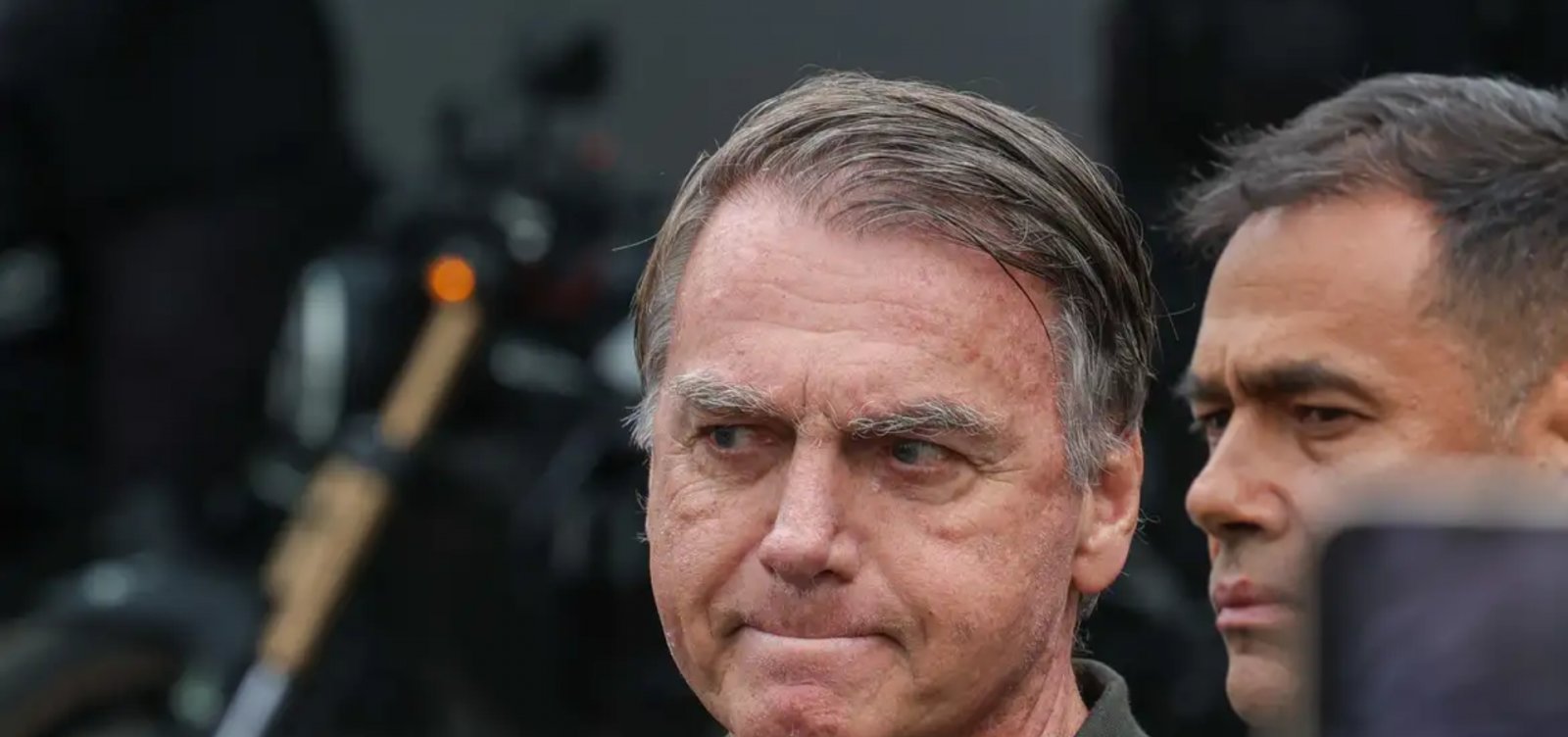 Médicos dizem que Bolsonaro teve “confusão mental e alucinações” após uso de medicamento