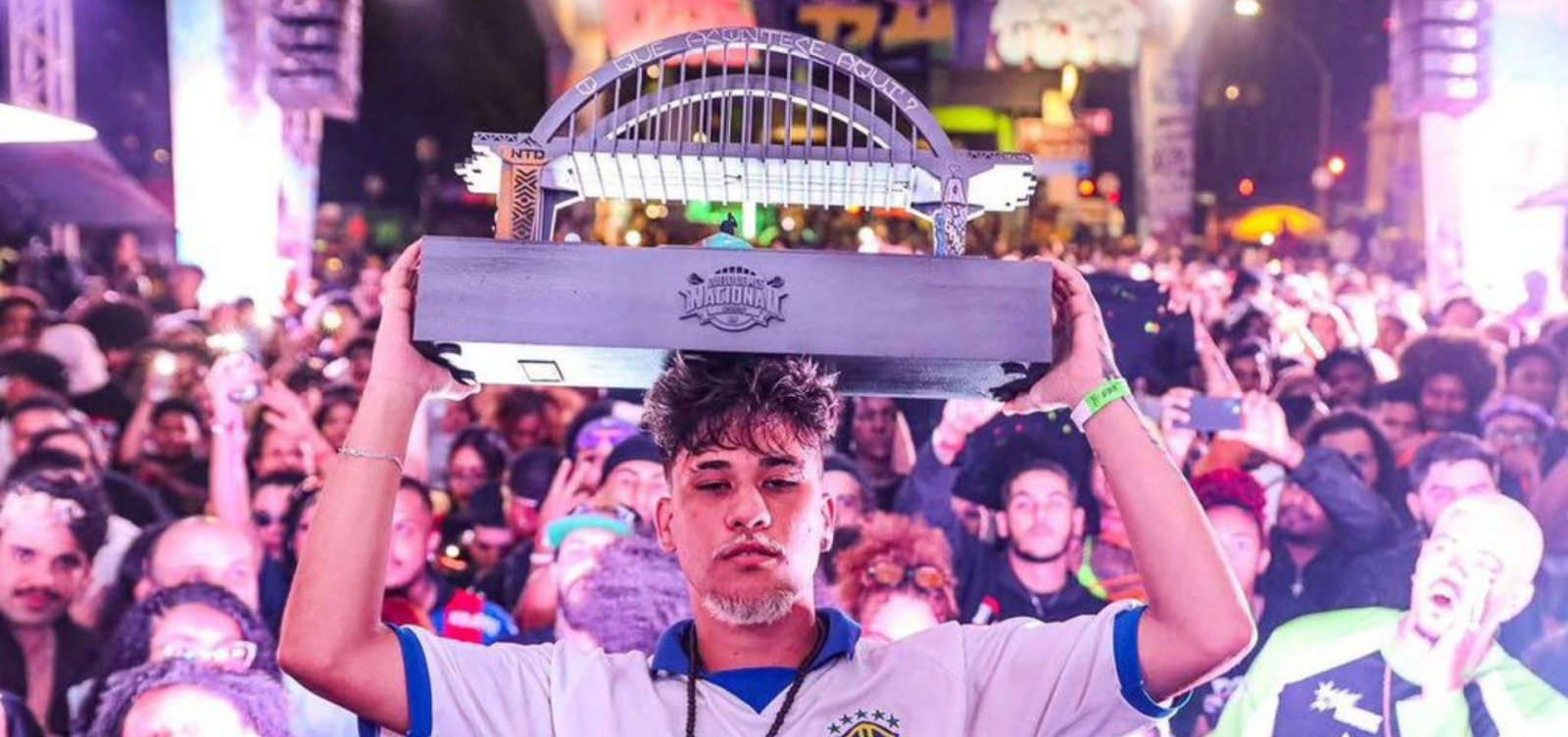 Baiano vence campeonato nacional de batalhas de rima e reafirma protagonismo da Bahia no freestyle