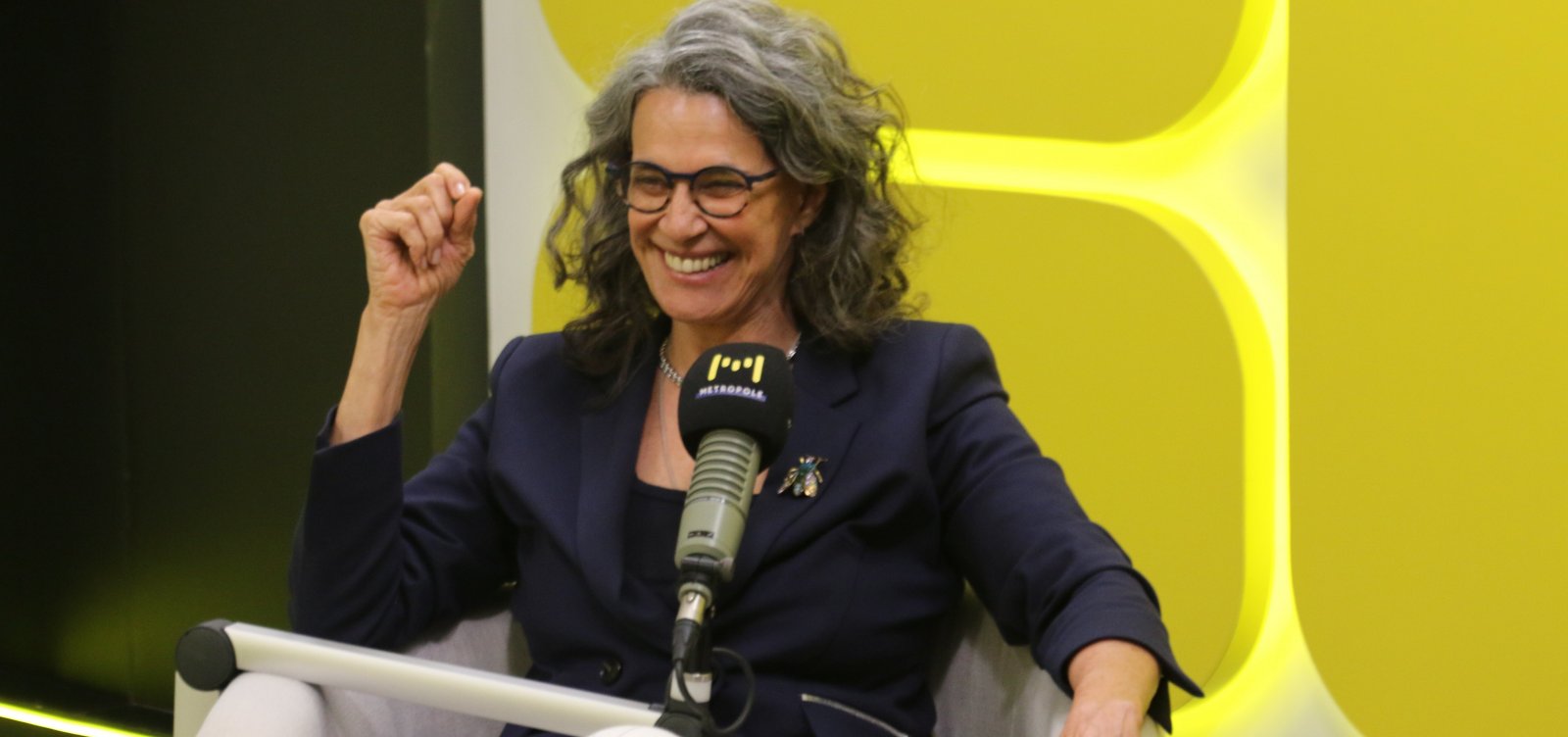 “Se a música não arrepia, tire do repertório”, diz cantora Simone 