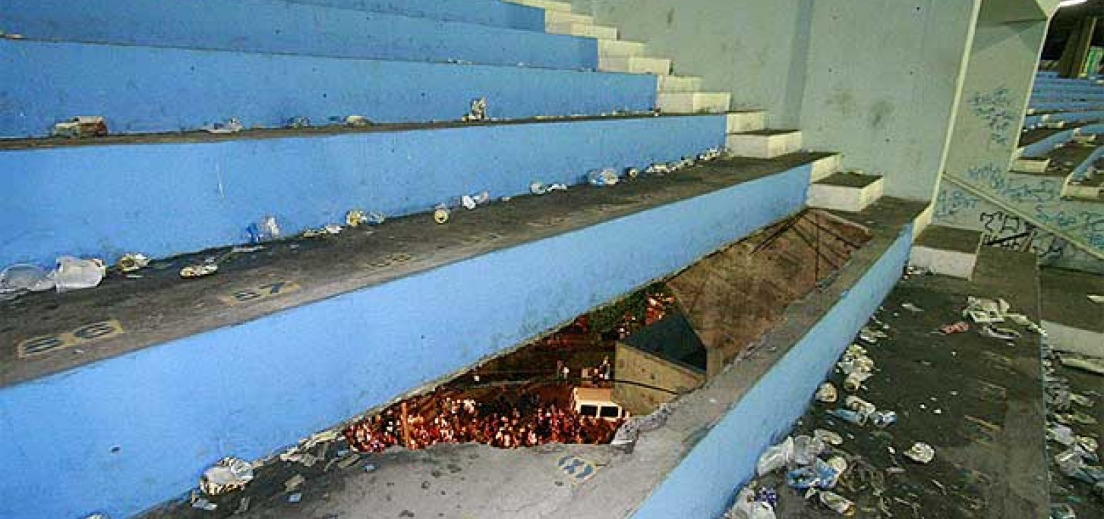 Desabamento na Fonte Nova marca 18 anos da maior tragédia da história do Bahia