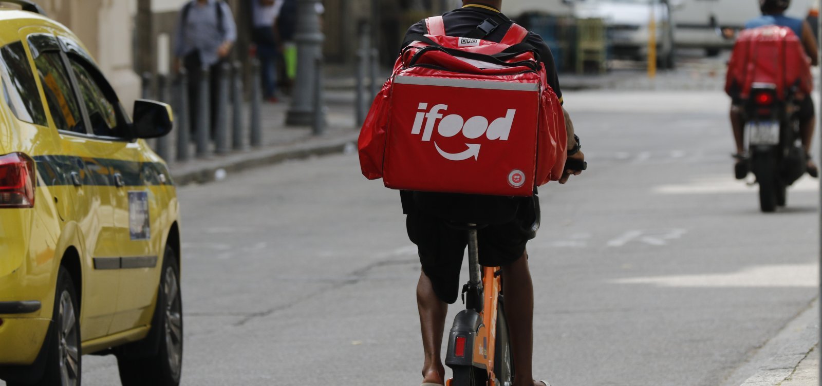 Após aprovação no Rio, CMS avança com projeto sobre acesso de entregadores em condomínios