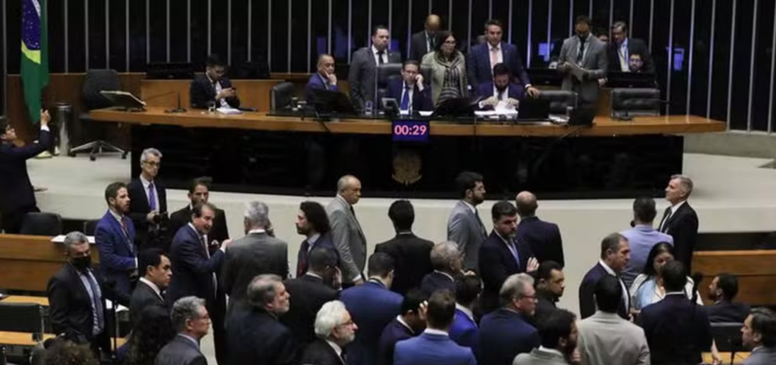Ambientalistas alertam para retrocessos após Congresso derrubar vetos 
