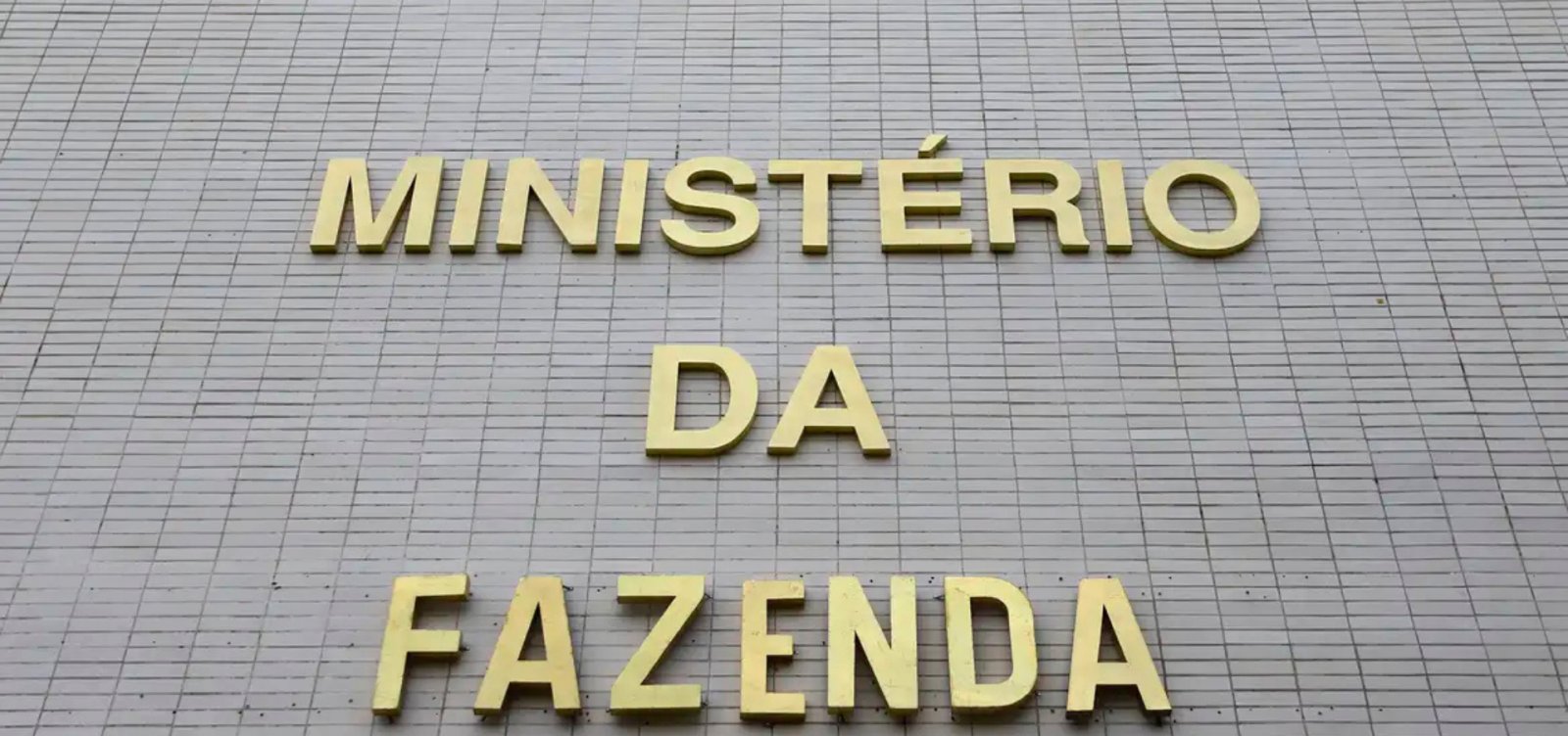 Governo espera regulamentar mercado de carbono até 2026