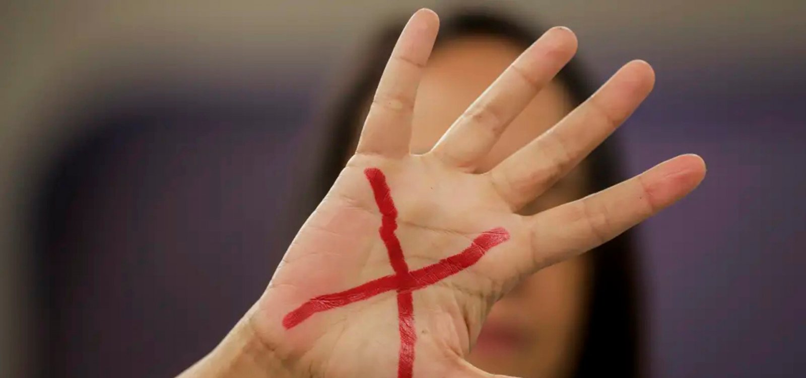 7 em cada 10 vítimas de violência doméstica têm rotina alterada após agressões