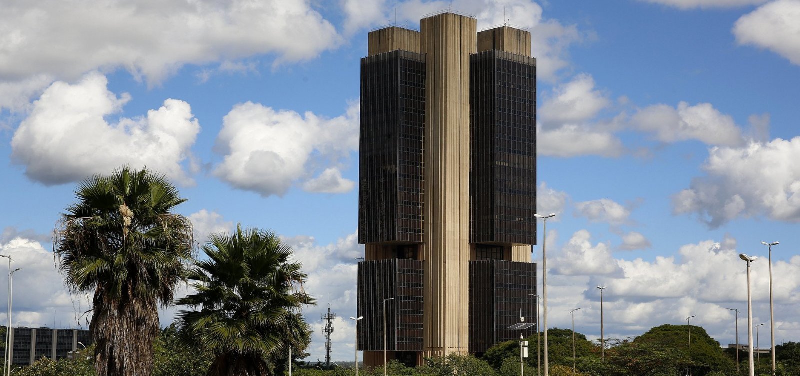 Banco Central proíbe denominação “banco” para instituições financeiras não autorizadas