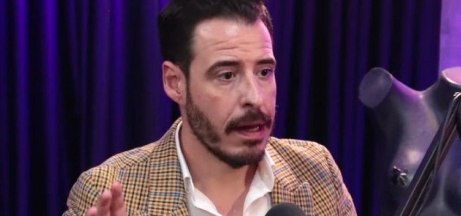 Influenciador Thiago Schutz é preso por violência doméstica após agredir namorada em SP e liberado após audiência