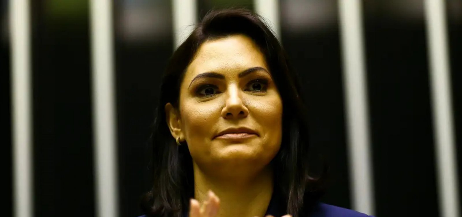 Michelle critica aproximação do PL com Ciro e é rebatida por Flávio Bolsonaro