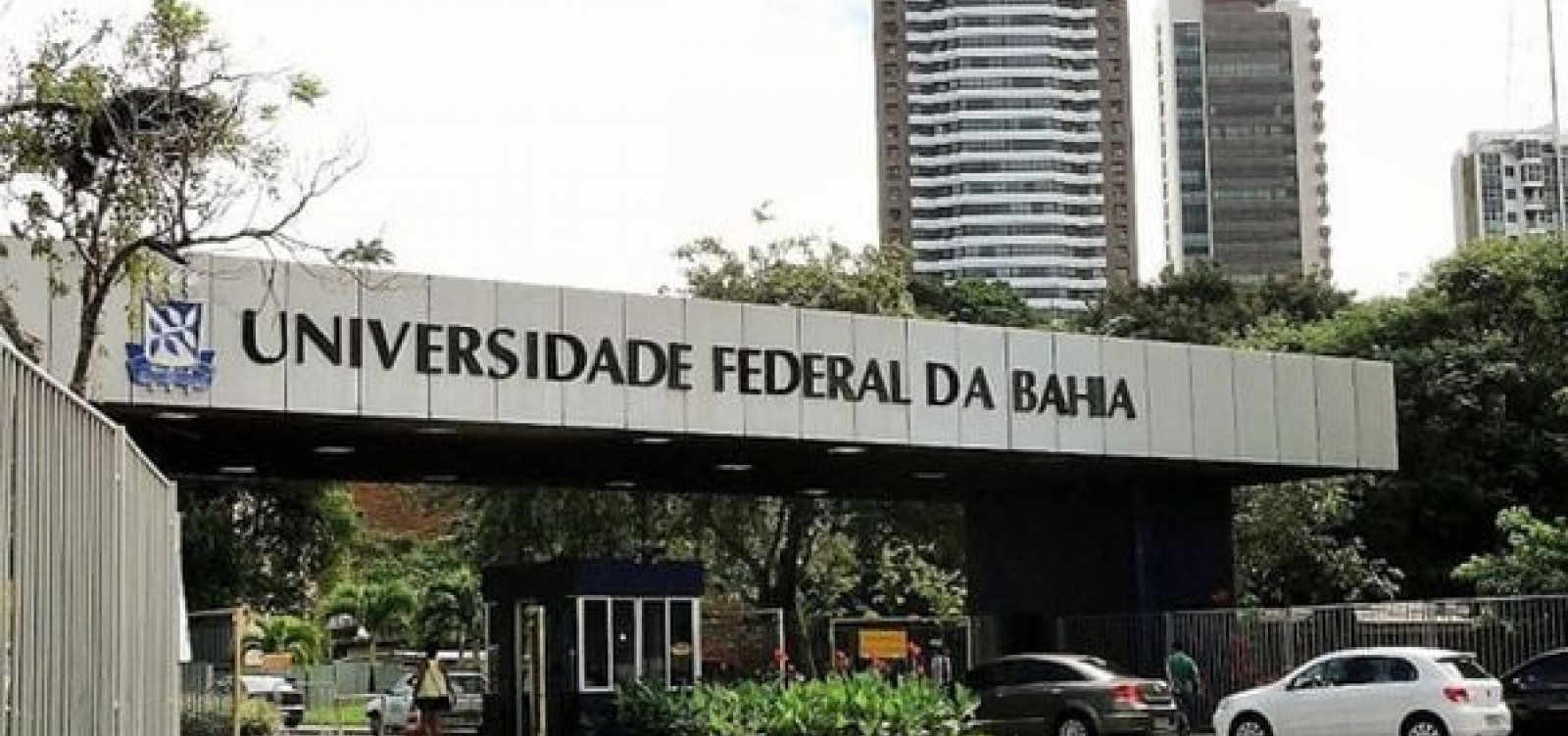 PF investiga ameaças e apologia ao nazismo enviadas a universidades da Bahia