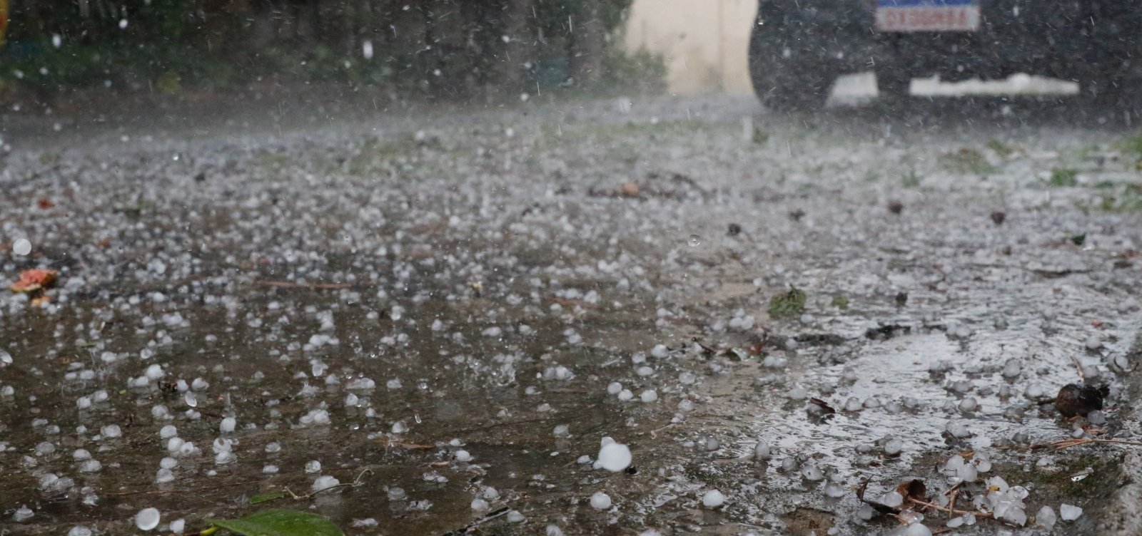 Inmet emite alerta de tempestade com risco de granizo para 81 cidades da Bahia