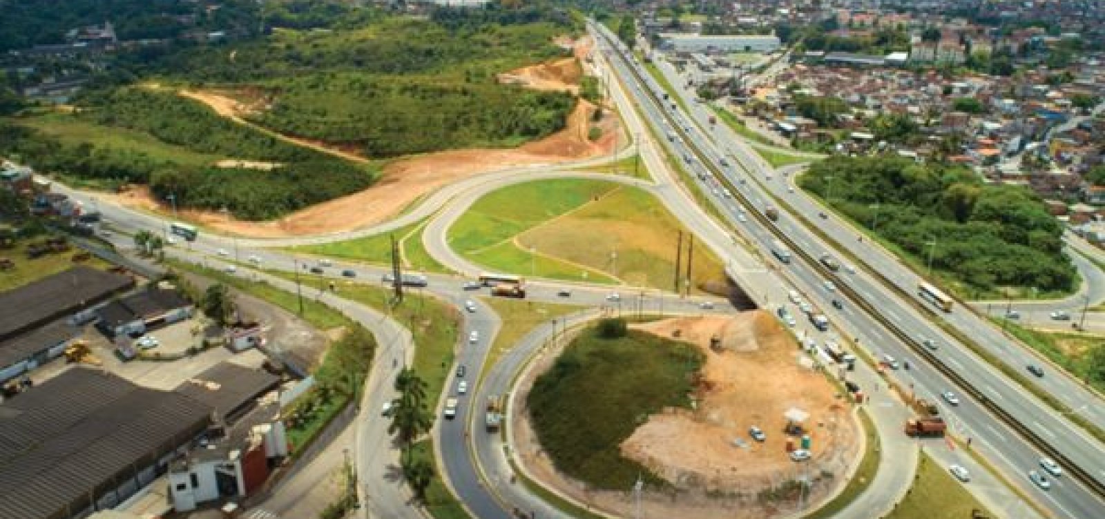 Trânsito na Estrada do Derba terá mudanças a partir deste sábado