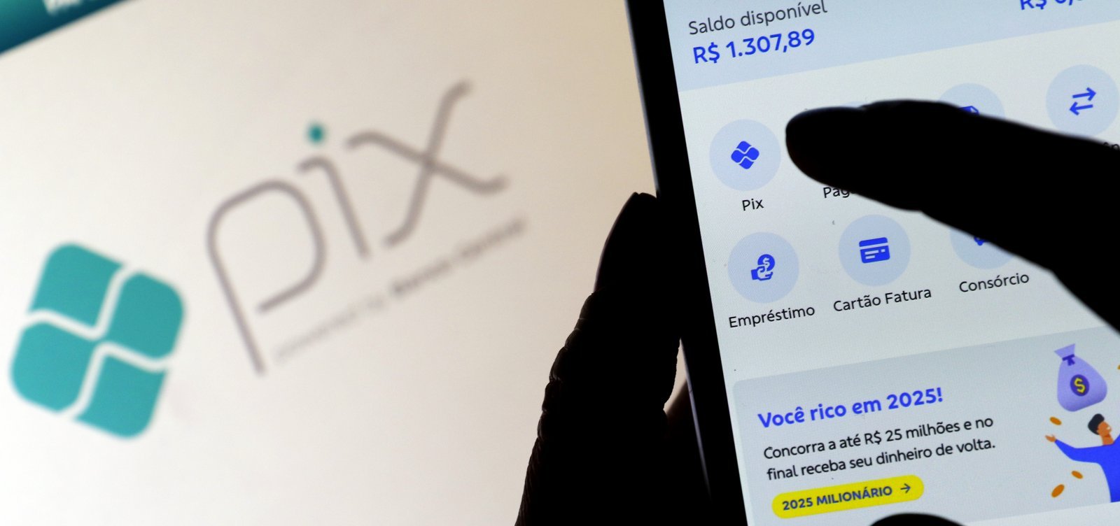 Pix ultrapassa 300 milhões de transações e registra recorde de movimentação em um único dia