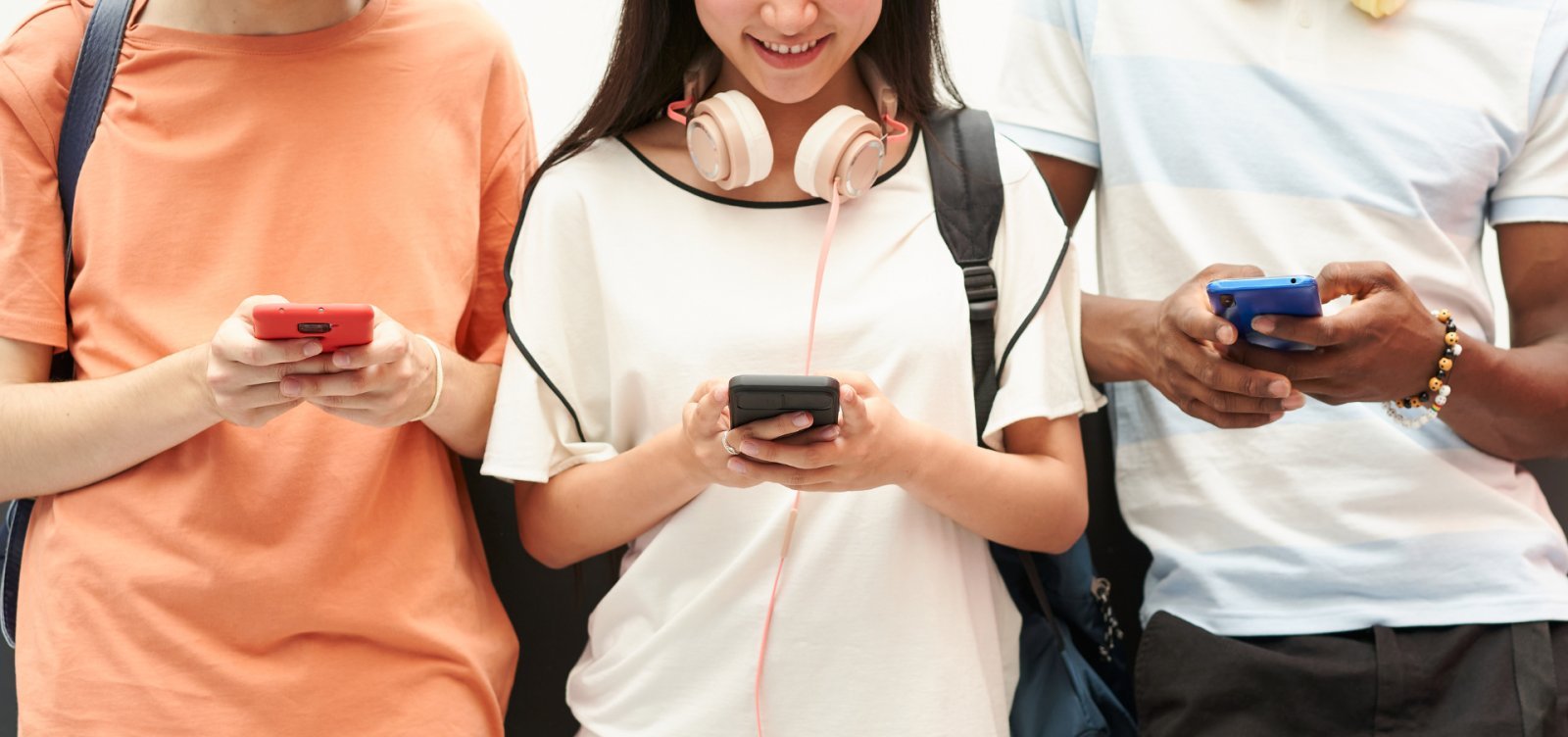 Austrália proíbe uso de redes sociais por menores de 16 anos