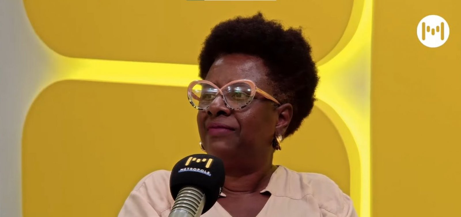 "Os fanáticos fazem uma interpretação da Bíblia a partir da visão do homem branco", diz pastora Gicélia Cruz