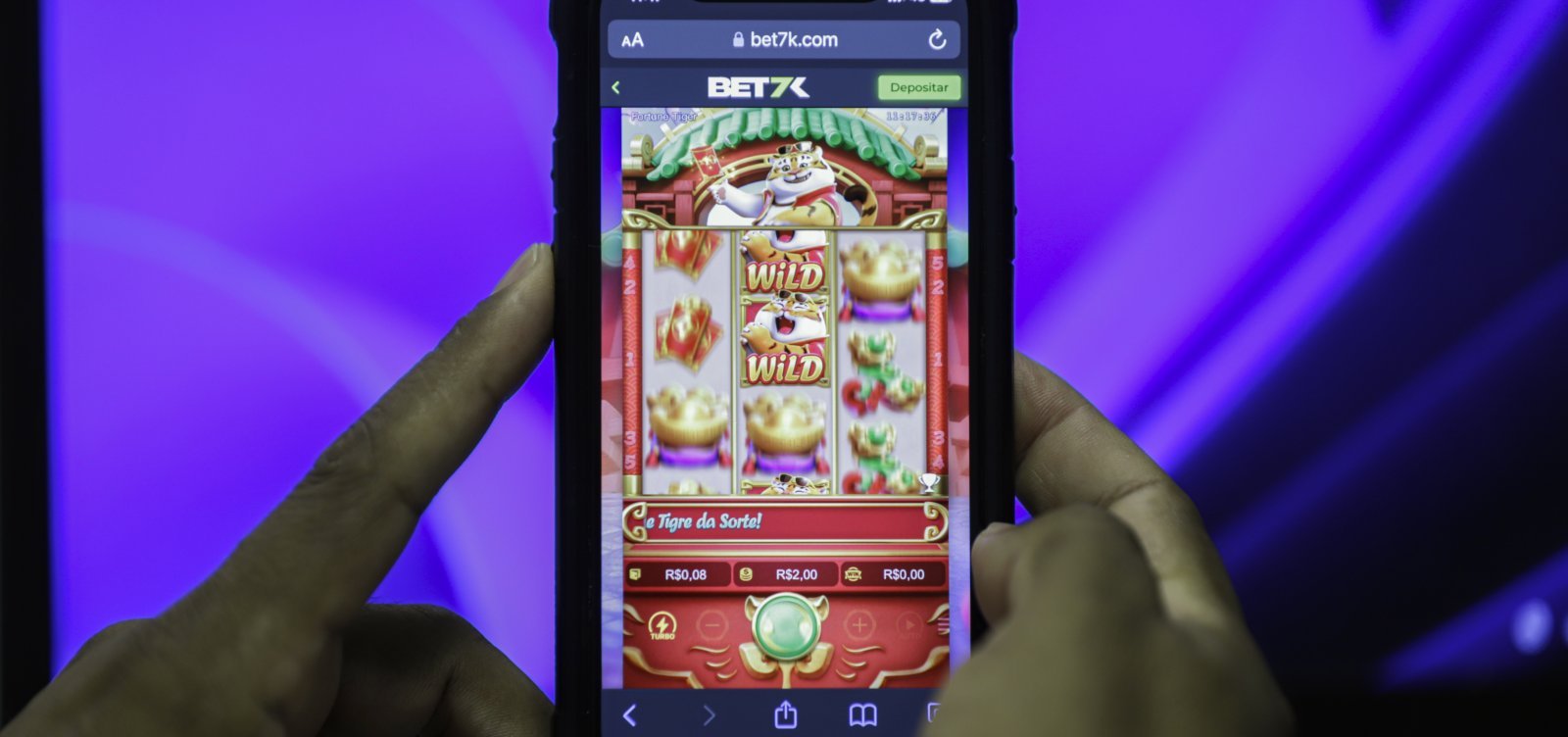 Quase 20% dos internautas brasileiros fizeram apostas online em 2025